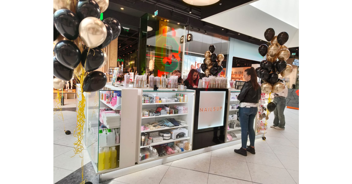 Descopera noua insula NailsUp din Arges Mall, Pitesti